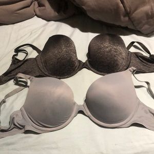 2 Victoria Secret Bras